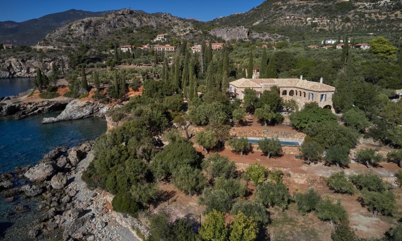 לינה וארוחת בוקר קרדמילי Patrick & Joan Leigh Fermor House מראה חיצוני תמונה